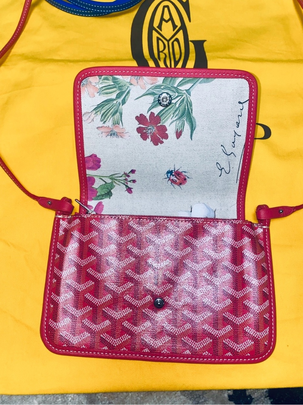 Goyard Plumet bag limited edition FUCHSIA PINK with painted butterfly